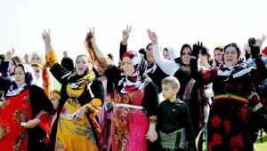 ‘Kumdan düzenler’e yanıt Rojava Kadın Devrimi