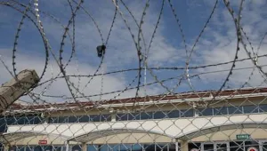 Kuruldan geçmesi yetmedi