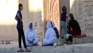 Kapısız ve penceresiz de olsa ev bizim evimiz