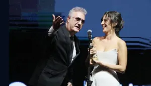 Erkek, ırkçı ve Türk