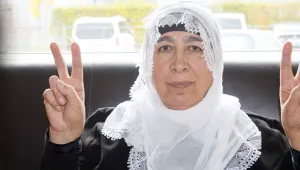 Oğluna verdiği sözü tuttu