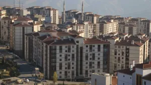 TOKİ arsalara el koyuyor
