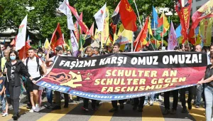 İşgale karşı alanlara çıktılar