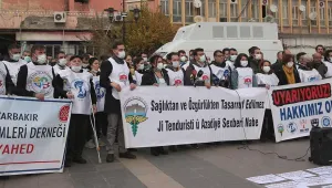 Sağlıkçılar uyarı grevi yaptı