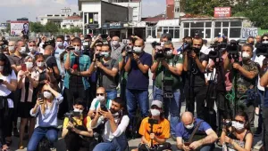 Gazetecilerin yüzde 73,5’i geçinemiyor