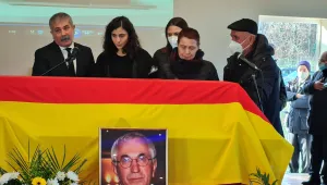 "Ölürse ten ölür; canlar ölesi değil"