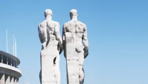 Faşizmden sonra faşist mimariye ne olur? 