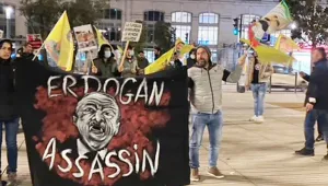 Kürtler sokağa döküldü