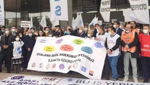 Sağlıkçılar greve gitti