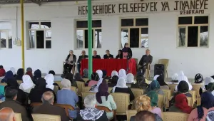 Şengal’den sonra Mexmûr’a HDP’li vekillerden ziyaret