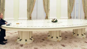 Kiev Moskova’ya karşı temkinli