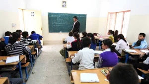 Mexmûr'da 11 okulda Kürtçe eğitim