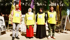 Özgürlük Nöbeti’ni şehit aileleri devraldı