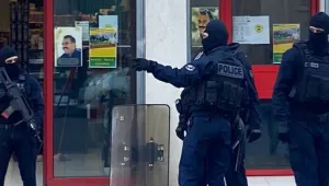 Drancy Kürt derneğine polis baskını
