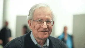 Chomsky: Tecridin kırılması gerekiyor