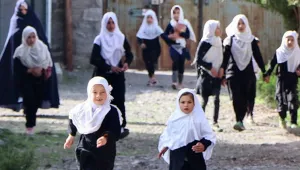 Kadınların öğrenimine süresiz yasak