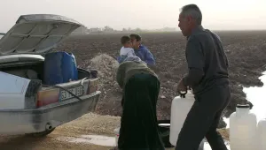 DEDAŞ mahalleyi cezalandırıyor