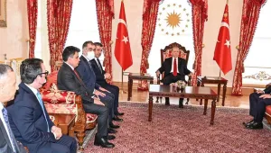 İlk saldırı dalgası kırıldı