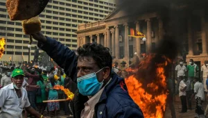 Sri Lanka: Saray ve saltanat çöküyor