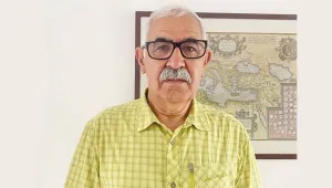 Mücadele halayının başını çekenler