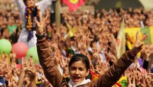 Demokrasiyi savunmak, barışı savunmaktır
