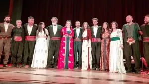 Özgürlük yolcularının ördüğü festival