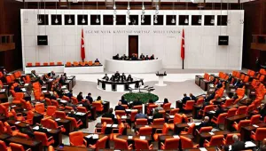 “Çekimser” oyu kullanmak, kendini ve halkı aldatmaktır