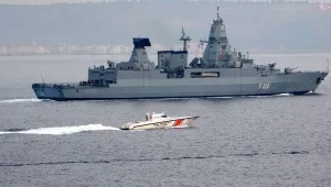 Hamburg savaş gemisi Libya’ya gönderilecek