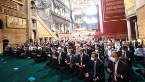 Siyasetin tüketim malzemesi: Ayasofya!