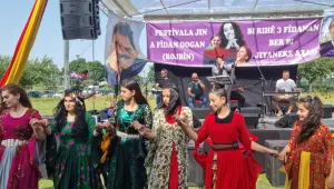 Paris’te gerilla direnişi selamlandı
