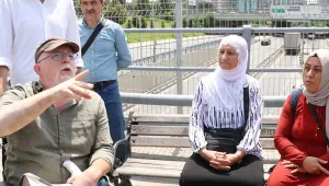 Tutsak yakınları bırakıldı