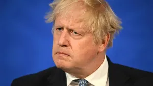 Johnson sonunda pes etti