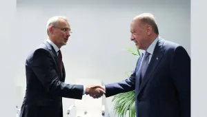 Finliler tavizden yana değil