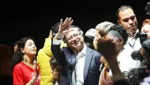 Kolombiya'da seçimi kimler kazandı?