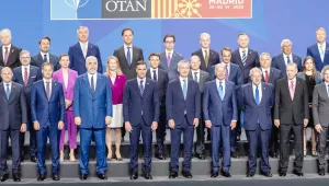 Kapitalizmin çöküşünü ABD’nin üç NATO’su da önleyemez