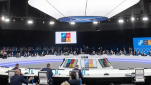 NATO zirvesi 3. Dünya Savaşı'nı resmileştirdi