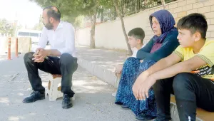 Bayramda da adliye kapısındaydı