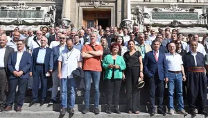 Bölündüğümüz yerde birleşeceğiz