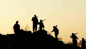 Iraklı generaller için de vurdu