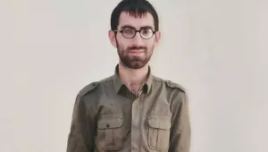 Devrim’in cenazesi mi çıksın?