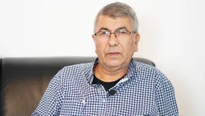 Cezaevi yetmedi kasabada da tutsak!