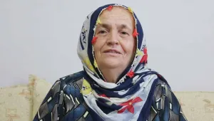 72 yaşındaki anne oğlu için eylemde