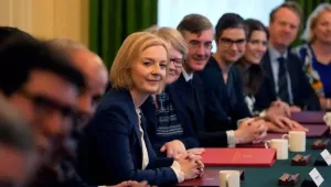 Truss’un kabinesi göreve başladı