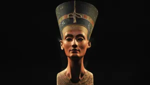 Mısır, Nefertiti'nin büstünü istedi