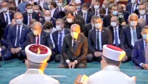 Erdoğan kılıcın üzerine oturmaya çalışıyor