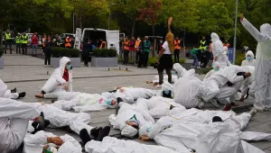 Bayern AG’ye kimyasal protestosu 