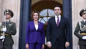 Pelosi Azerbaycan’ı kınadı