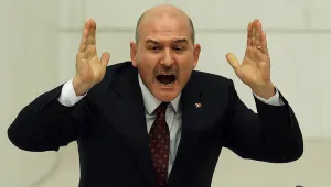 TC çatırdarken…