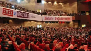 Savaş varsa demokrasi yok