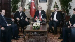 Tekçi zihniyet ayak oyunlarını da iyi biliyor!